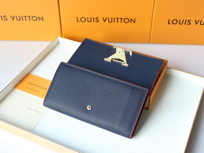 LV Capucines Wallet M61248 LM57 20cm