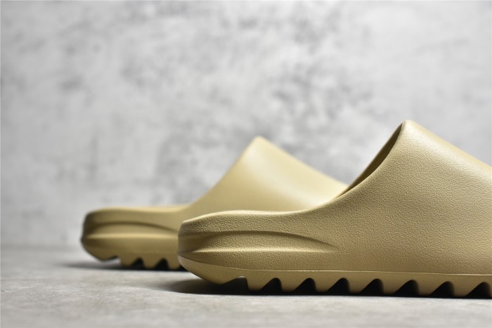 Yeezy Slide
