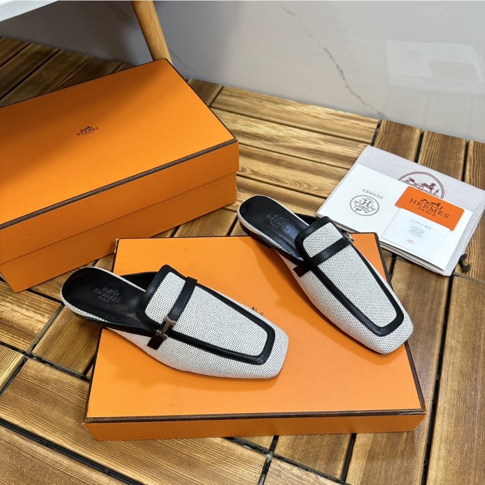 Hermes shoes 015 XM062