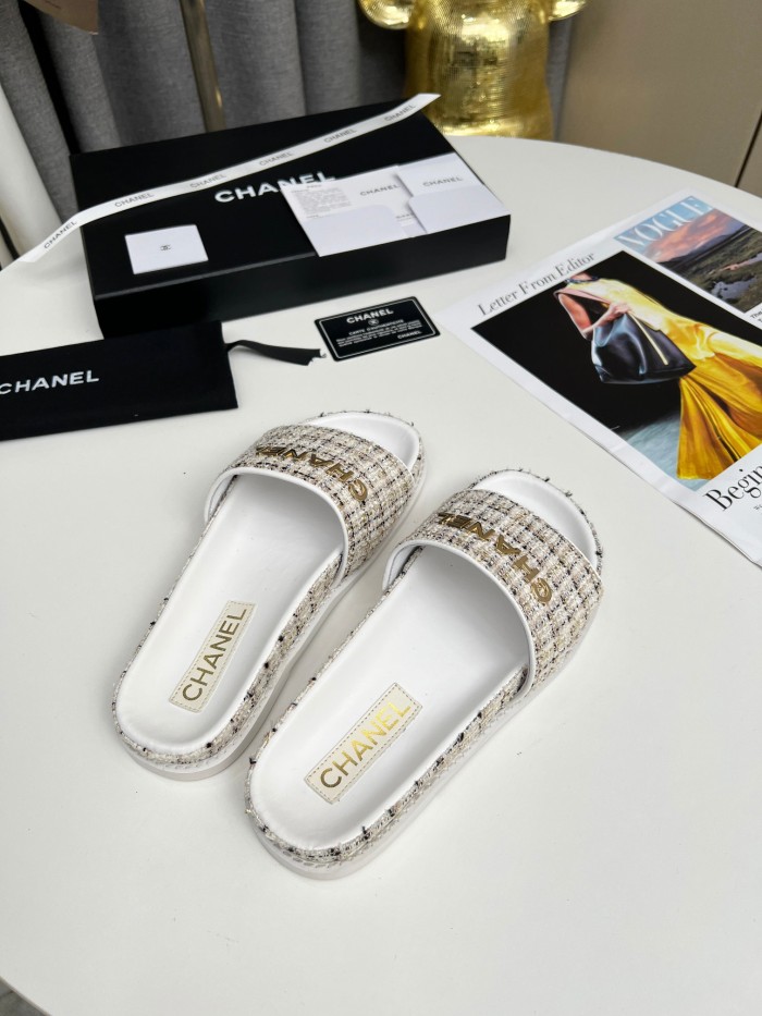 Chanel shoes 023 XM081