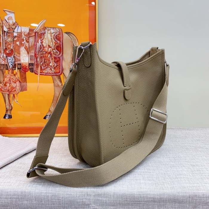 Hermes Evelyne bag XYZ021091002012 18-30CM