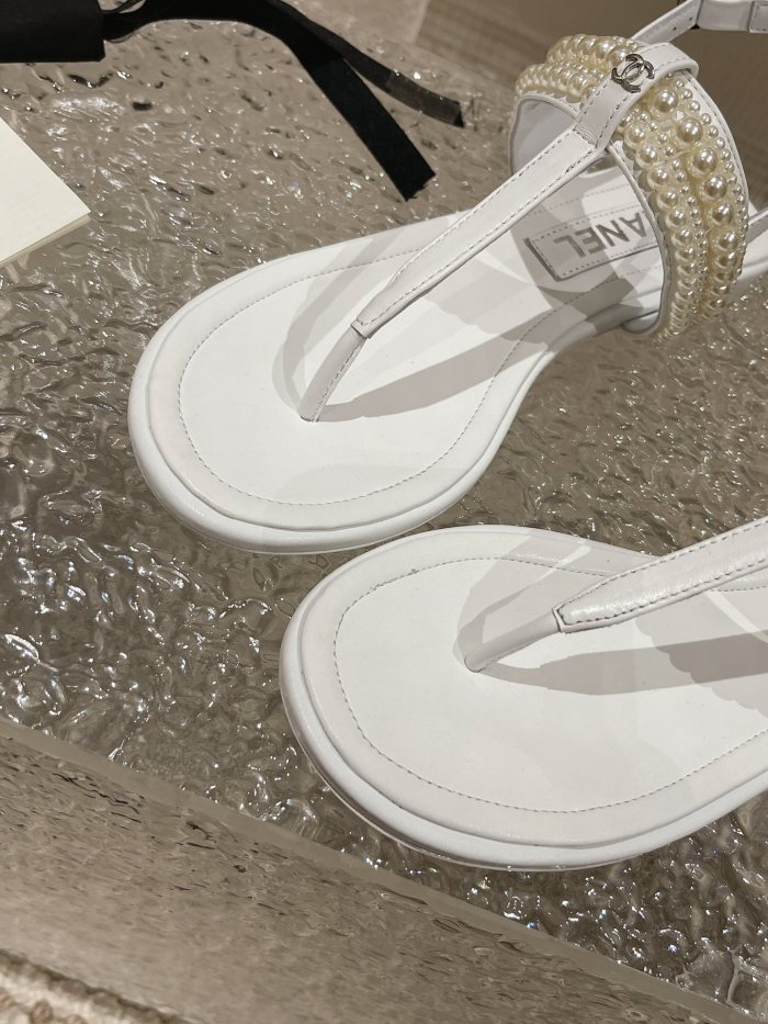 Chanel shoes 025 XM092