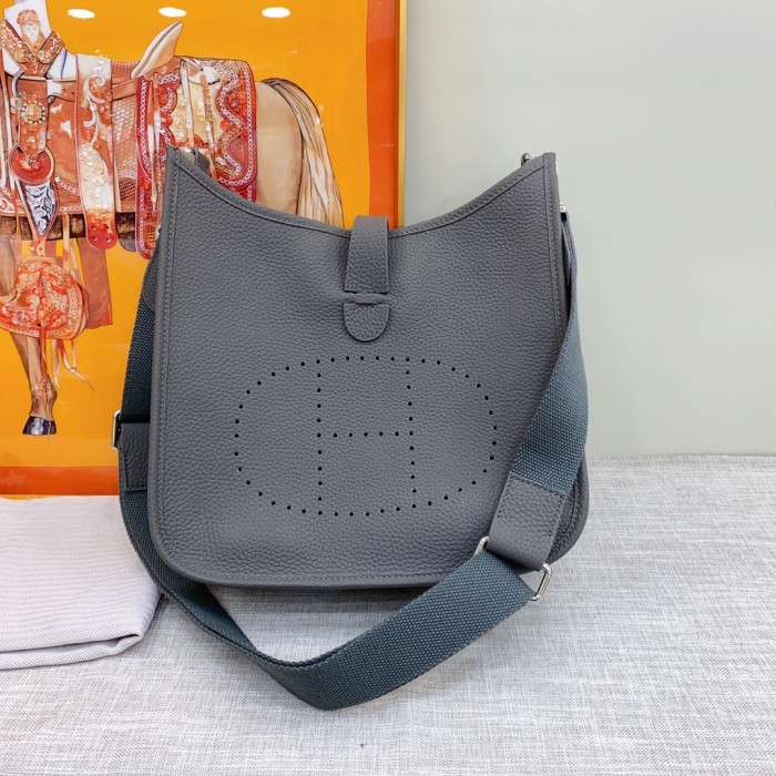 Hermes Evelyne bag XYZ021091002012 18-30CM