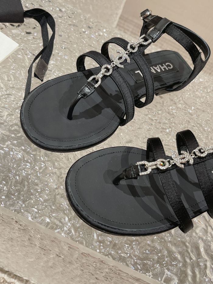 Chanel shoes 024 XM072