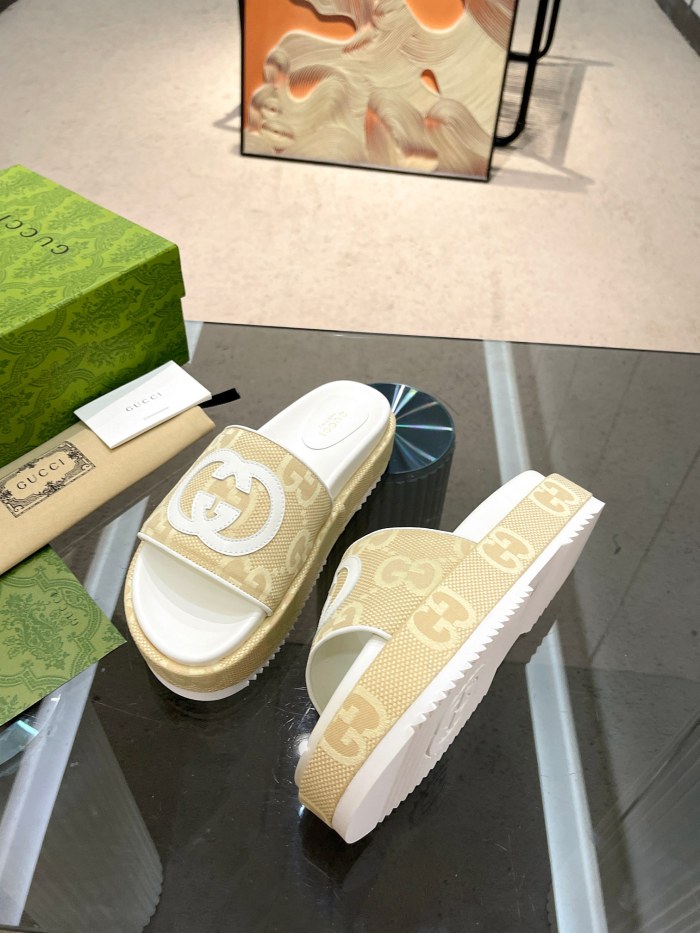 Gucci shoes 027 XM022