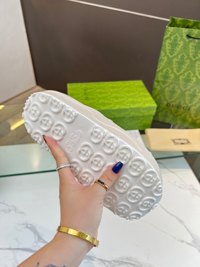 Gucci shoes 018 XM571