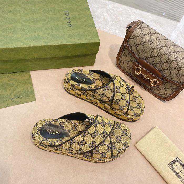 Gucci shoes 025 XM012