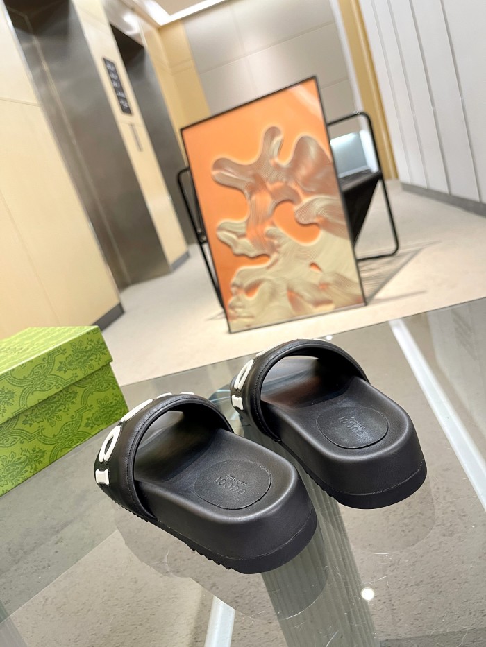 Gucci shoes 020 XM022