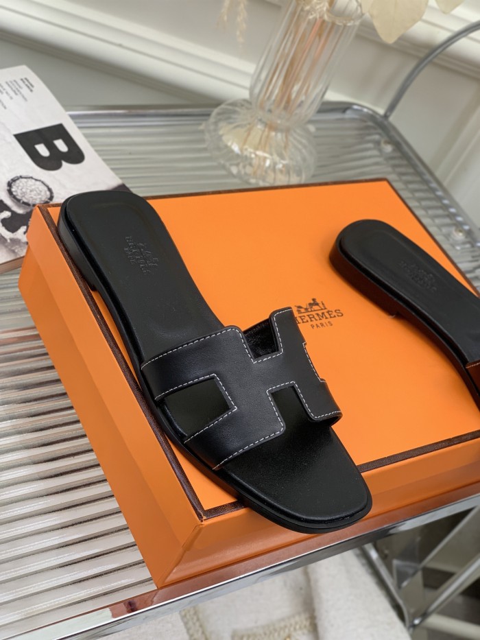 Hermes shoes 018 XM082 02