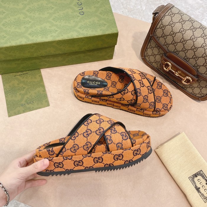 Gucci shoes 025 XM012