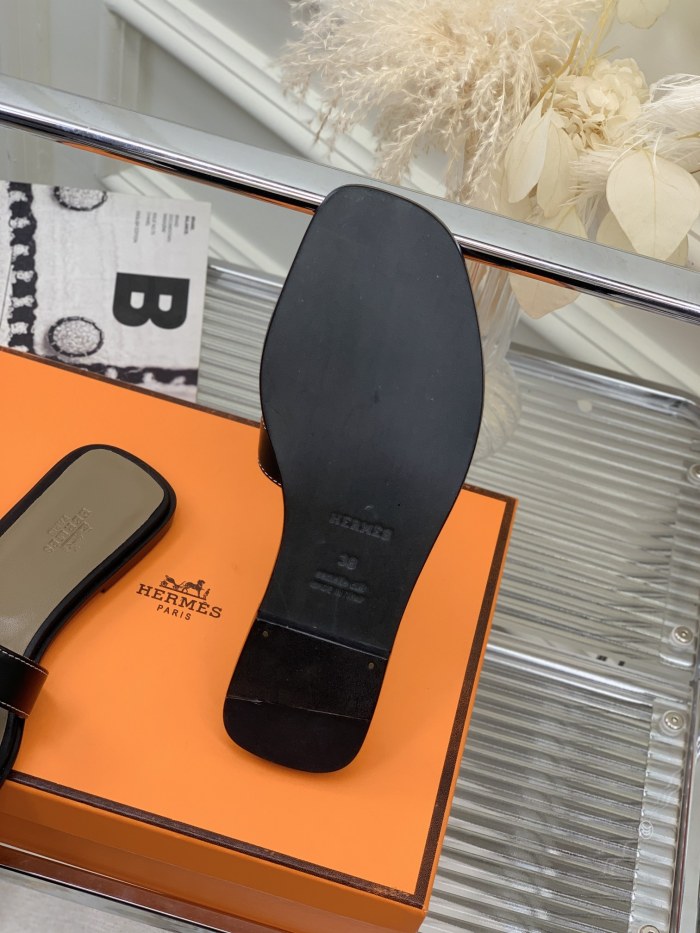 Hermes shoes 018 XM082 01