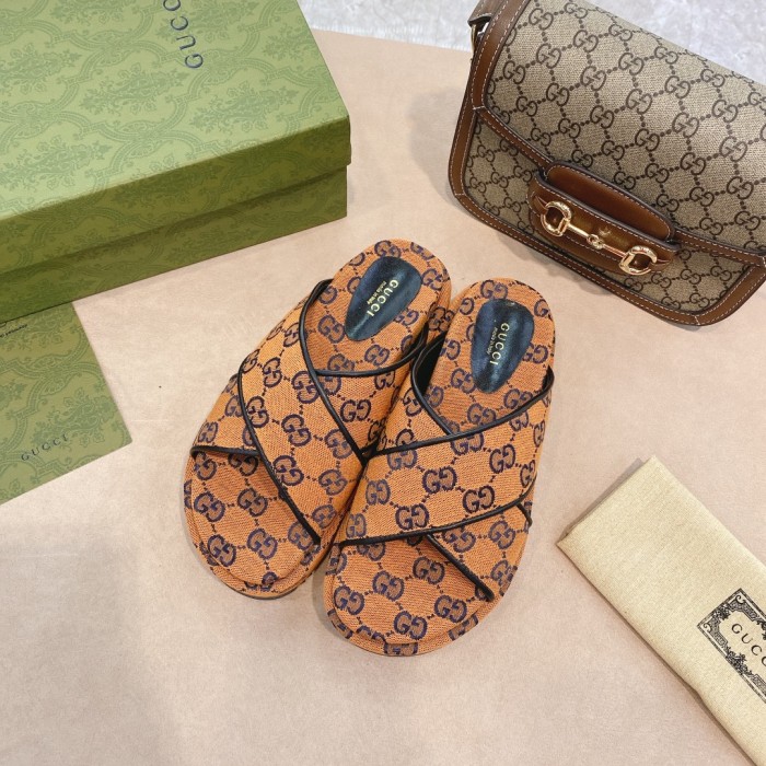 Gucci shoes 025 XM012