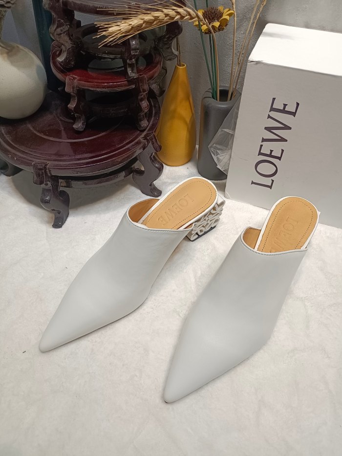 LOEWE shoes 016 XM062