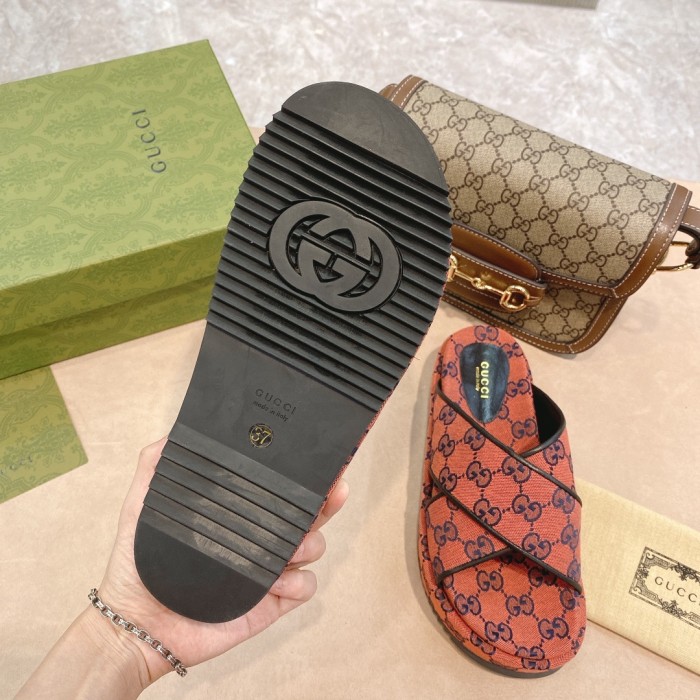 Gucci shoes 025 XM012