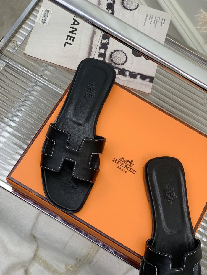 Hermes shoes 018 XM082 02