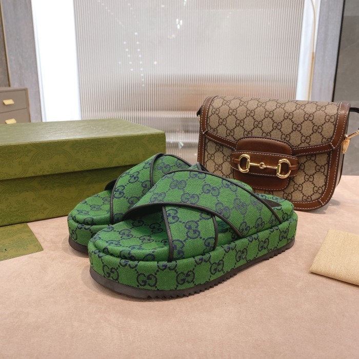 Gucci shoes 025 XM012