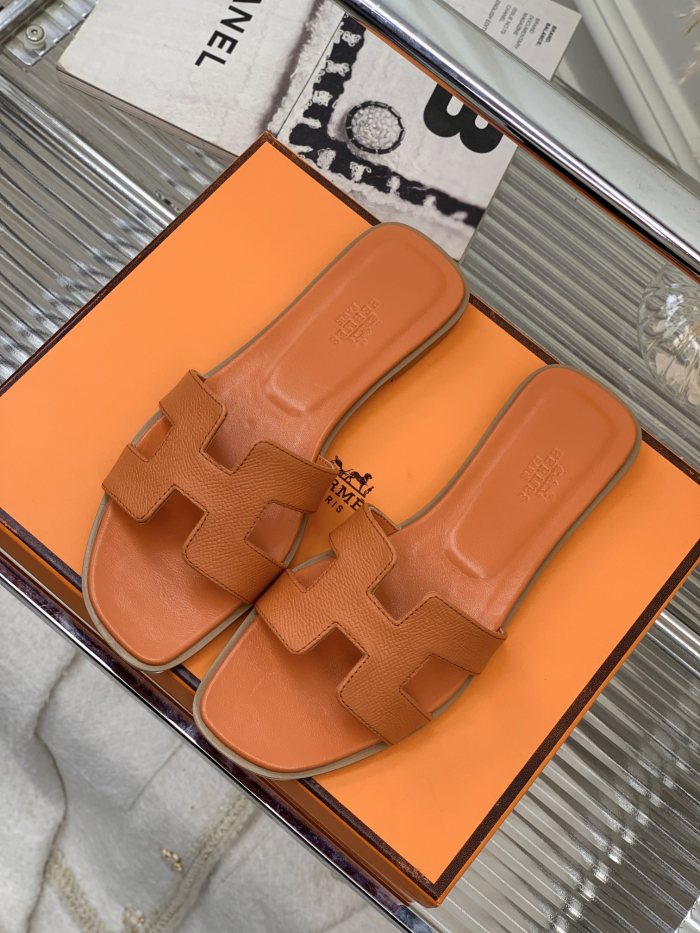 Hermes shoes 018 XM082 02