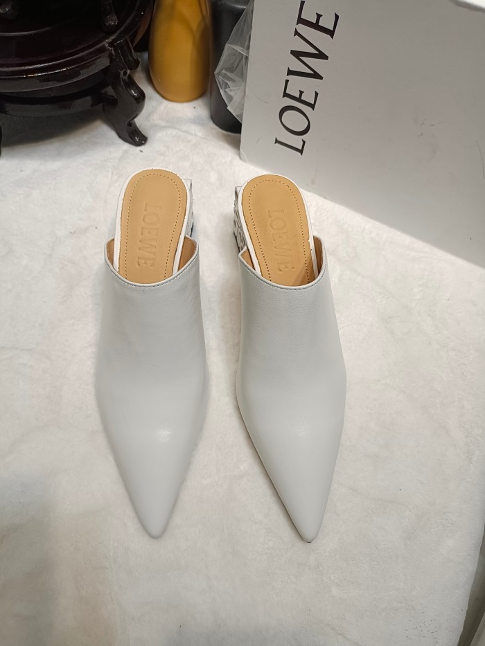 LOEWE shoes 016 XM062