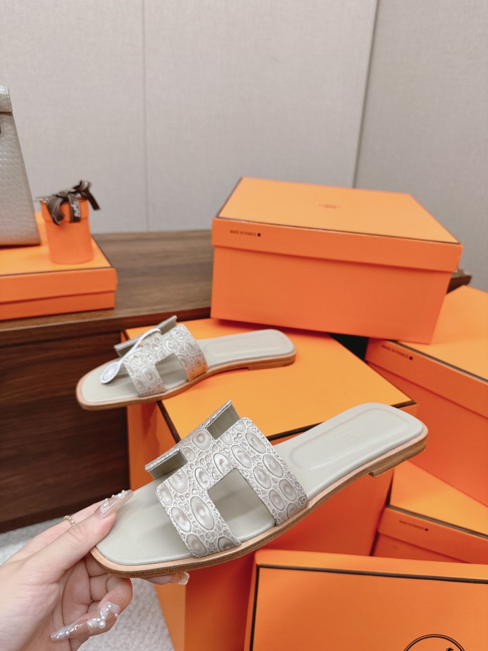 Hermes shoes 017 XM003