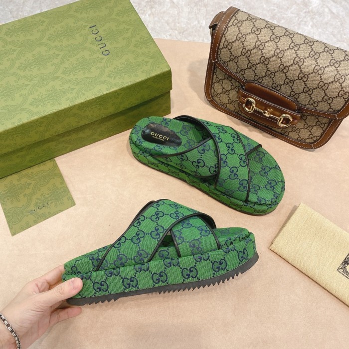 Gucci shoes 025 XM012