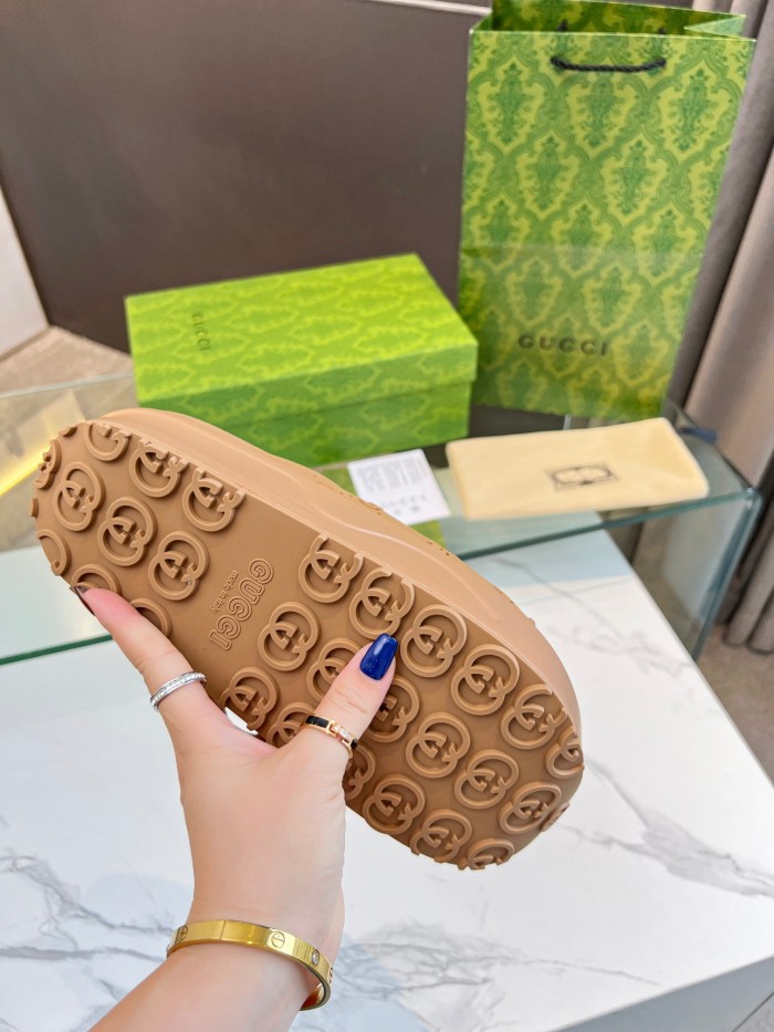 Gucci shoes 018 XM571