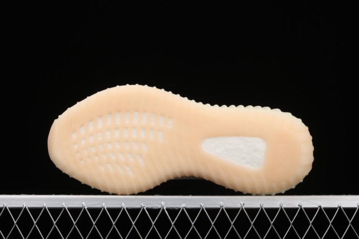 Yeezy 350 Boost V2 FU9161