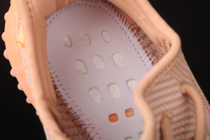 Yeezy 350 Boost Basf V2“Clay”EG7490