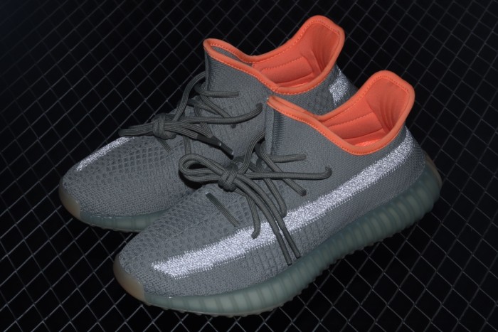 Yeezy Boost 350 V2“Desert Sage”FX9035