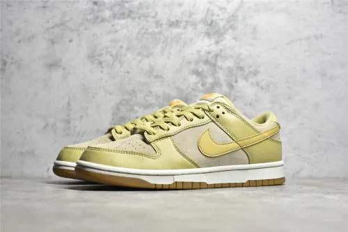 NK Dunk Low Tan Suede DZ4513-200