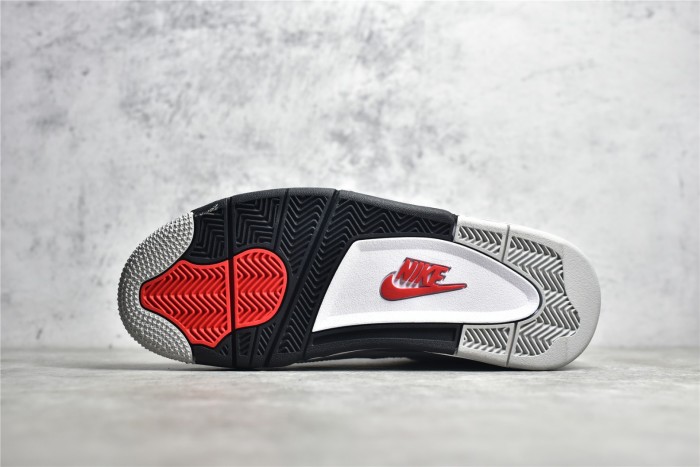 Air Jordan 4 Retro White Cement 840606-192