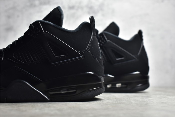 Air Jordan 4 Retro“Black Cat” CU1110-010