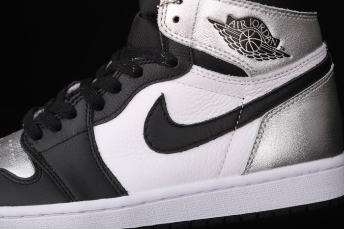Air Jordan 1 High OG Wmns“Silver Toe” CD0461-001