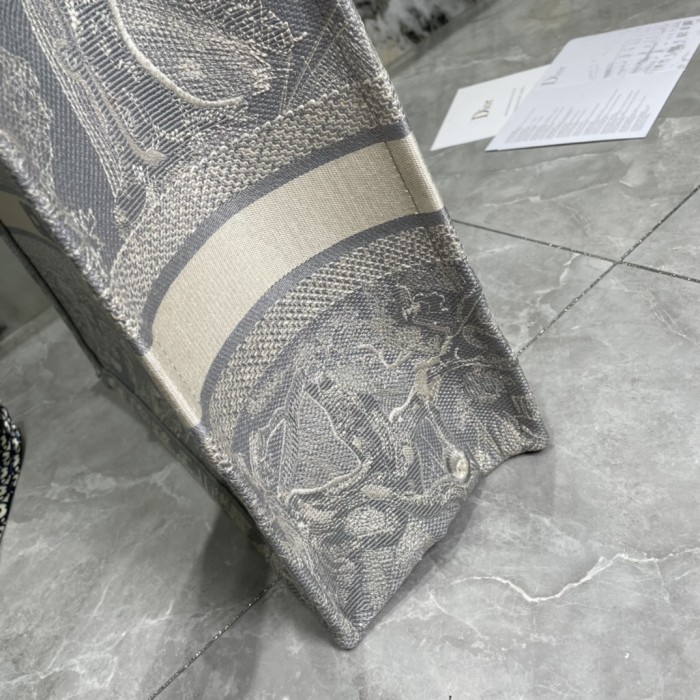 High quality Dior9898XB042  41.5CM