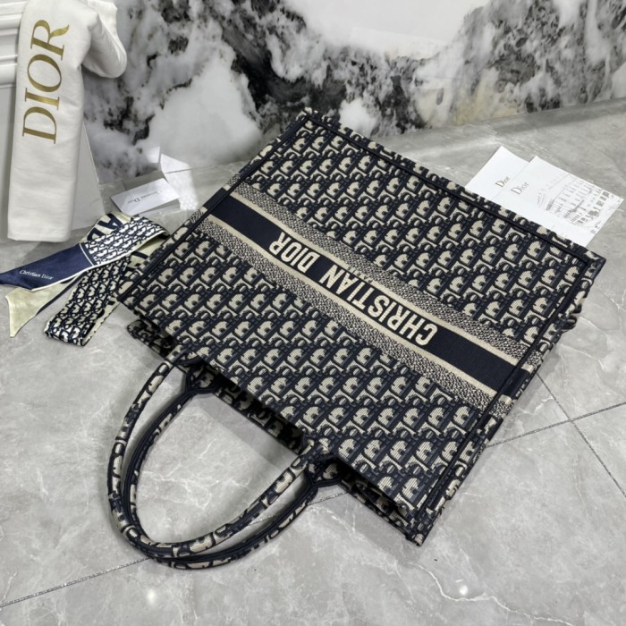 High quality Dior9898XB042  41.5CM