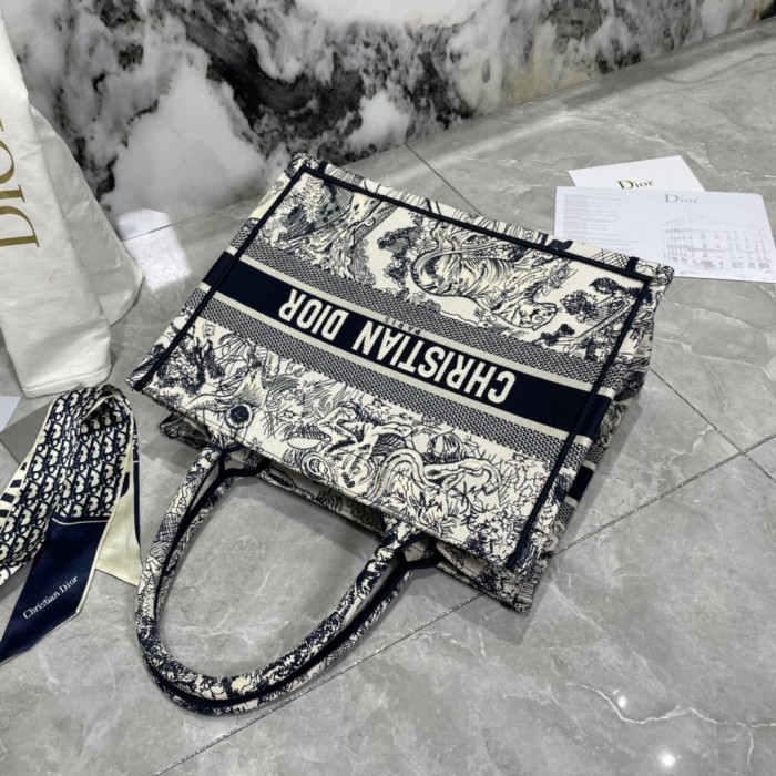 High quality Dior9898XB022  36.5CM