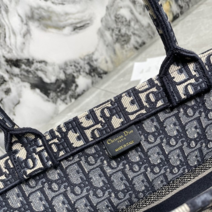 High quality Dior9898XB042  41.5CM