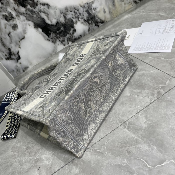 High quality Dior9898XB022  36.5CM