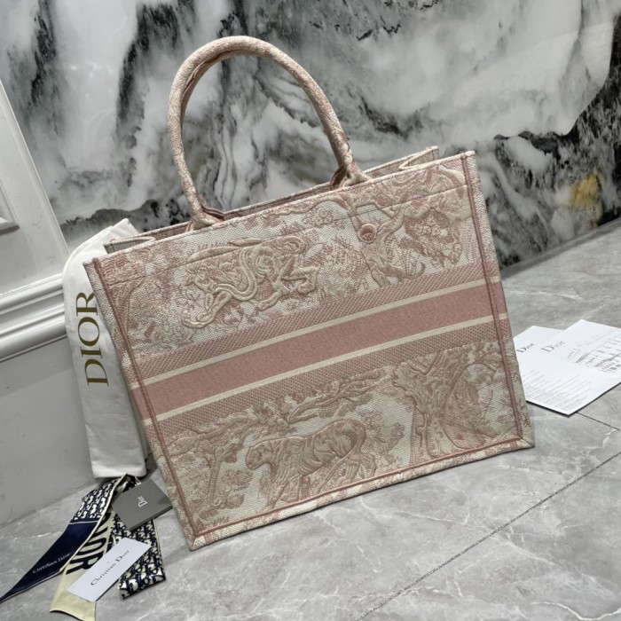 High quality Dior9898XB042  41.5CM