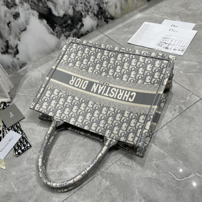 High quality Dior9898XB022  36.5CM
