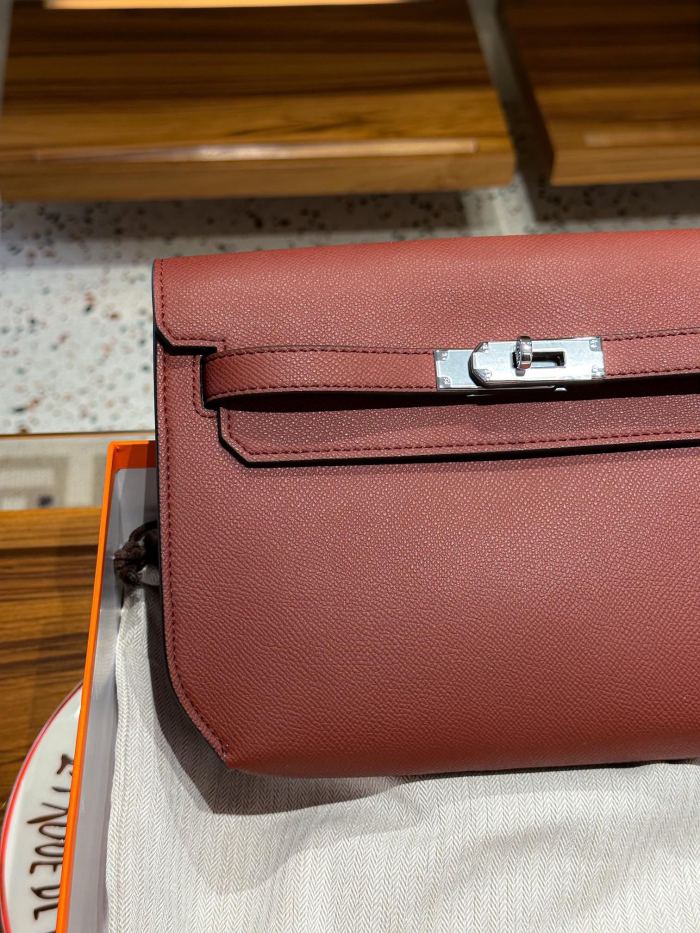 Hermes Kelly Depeches XYZ022 25cm