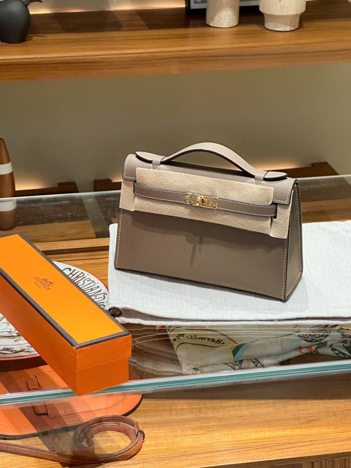 Hermes Kelly 1 Mini XYZ002 22cm 02