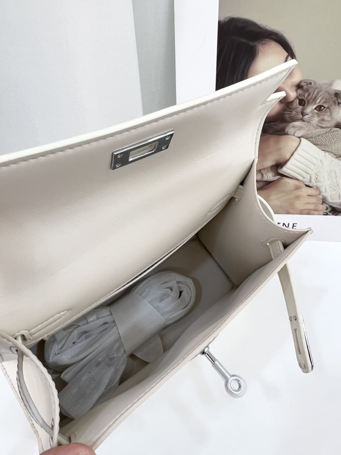 Hermes Kelly 2 XYZ022 22cm