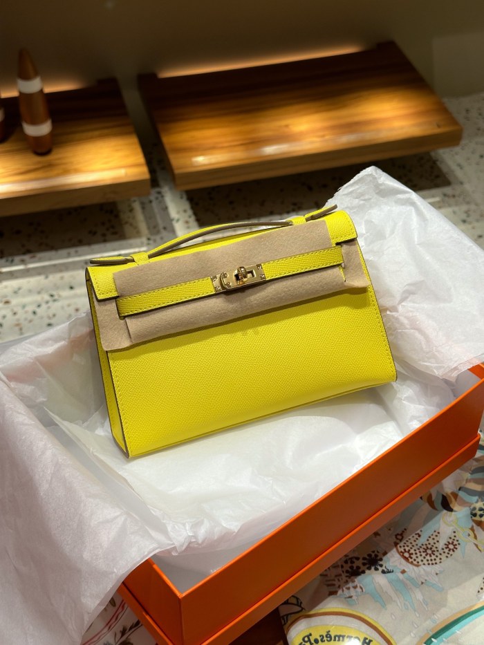 Hermes Kelly 1 Mini XYZ002 22cm 02