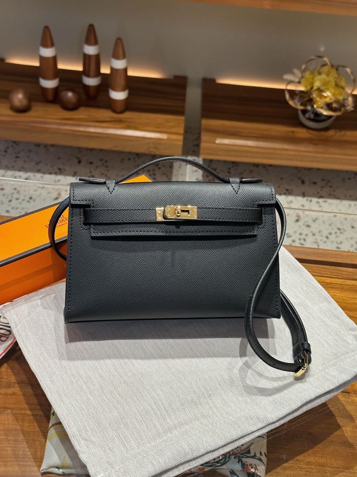 Hermes Kelly 1 Mini XYZ002 22cm 02