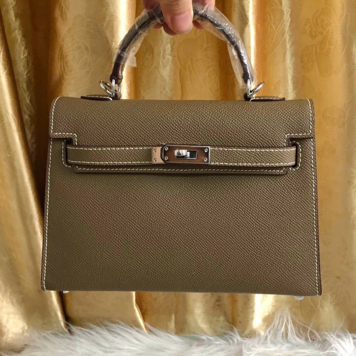 Hermes Kelly 2 XYZ071 22cm