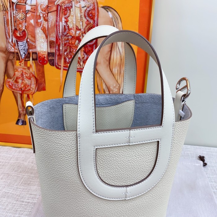 Hermes INTHELOOP XYZ012 18cm