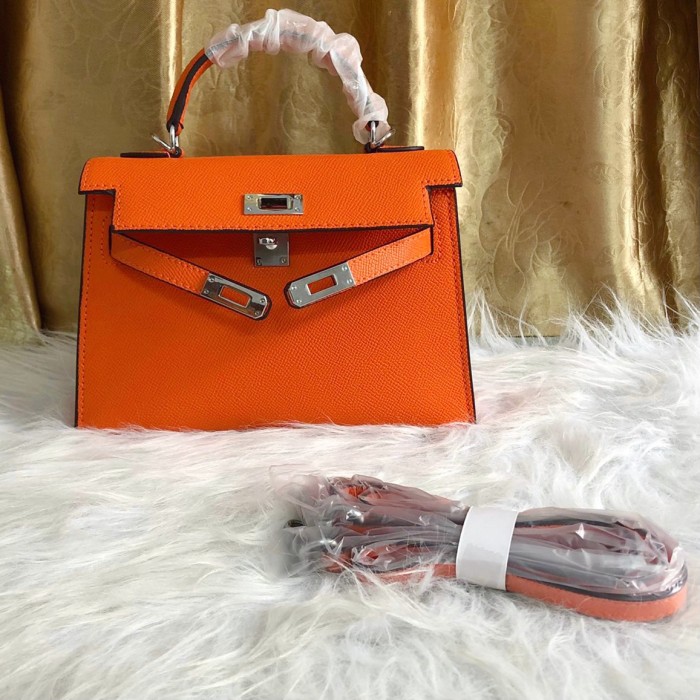 Hermes Kelly 2 XYZ071 22cm