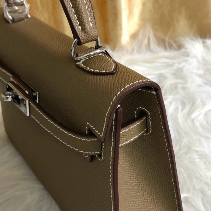 Hermes Kelly 2 XYZ071 22cm
