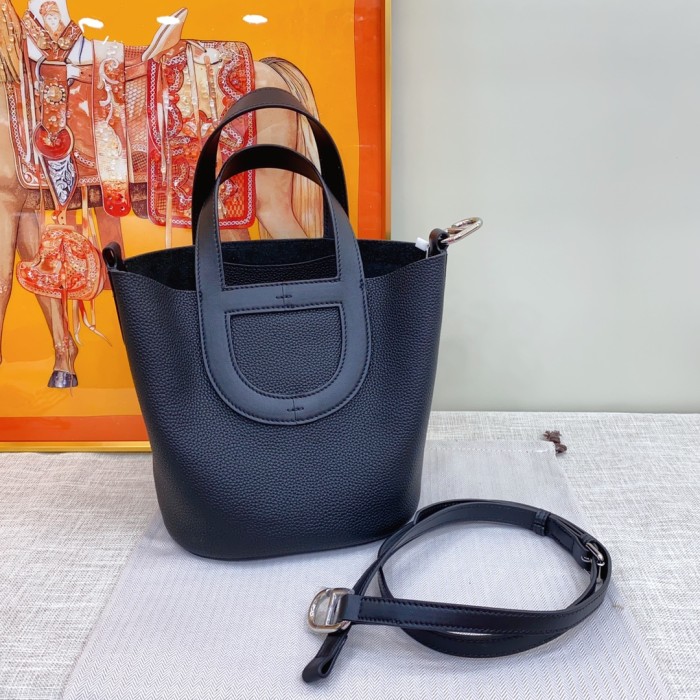 Hermes INTHELOOP XYZ012 18cm