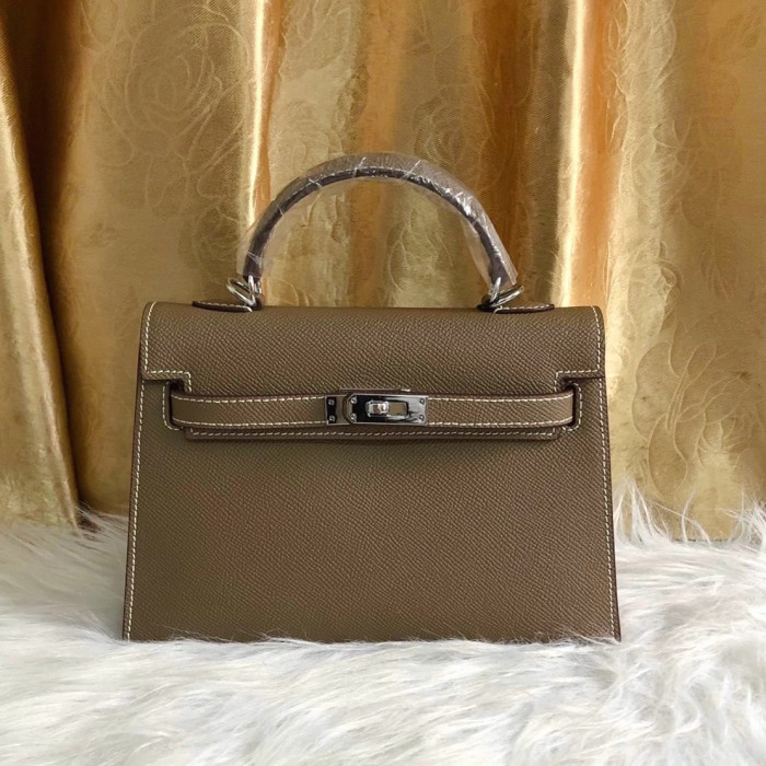 Hermes Kelly 2 XYZ071 22cm